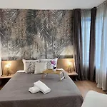 Excelsior Romantic 50m To The Апартаменти